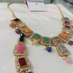 Multicolor Kundan Statement Necklace Set – Traditional Gold-Tone Bridal Jewelry | AD Garments - Image 2